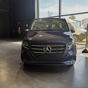 Mercedes-benz Vito 1.9 119 Cdi Tourer Pasajeros 9+1 At