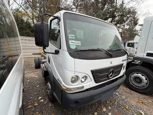 Mercedes-benz Accelo 815 Mt
