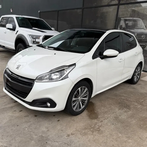 D_606971-MLA117474104105_092026-O Peugeot 208 1.6 Feline Tiptronic