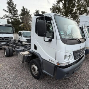 D_789998-MLA114550115581_072026-F Mercedes-benz Accelo 815 Mt Chasis C/cabina