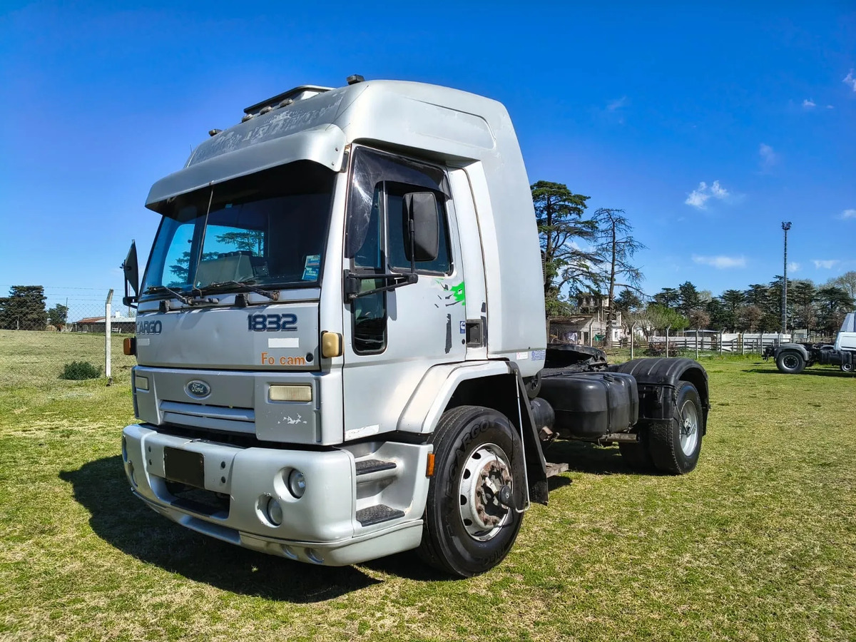Ford Cargo 1832e 2007 Tractor Cabina Dormitorio 4x2